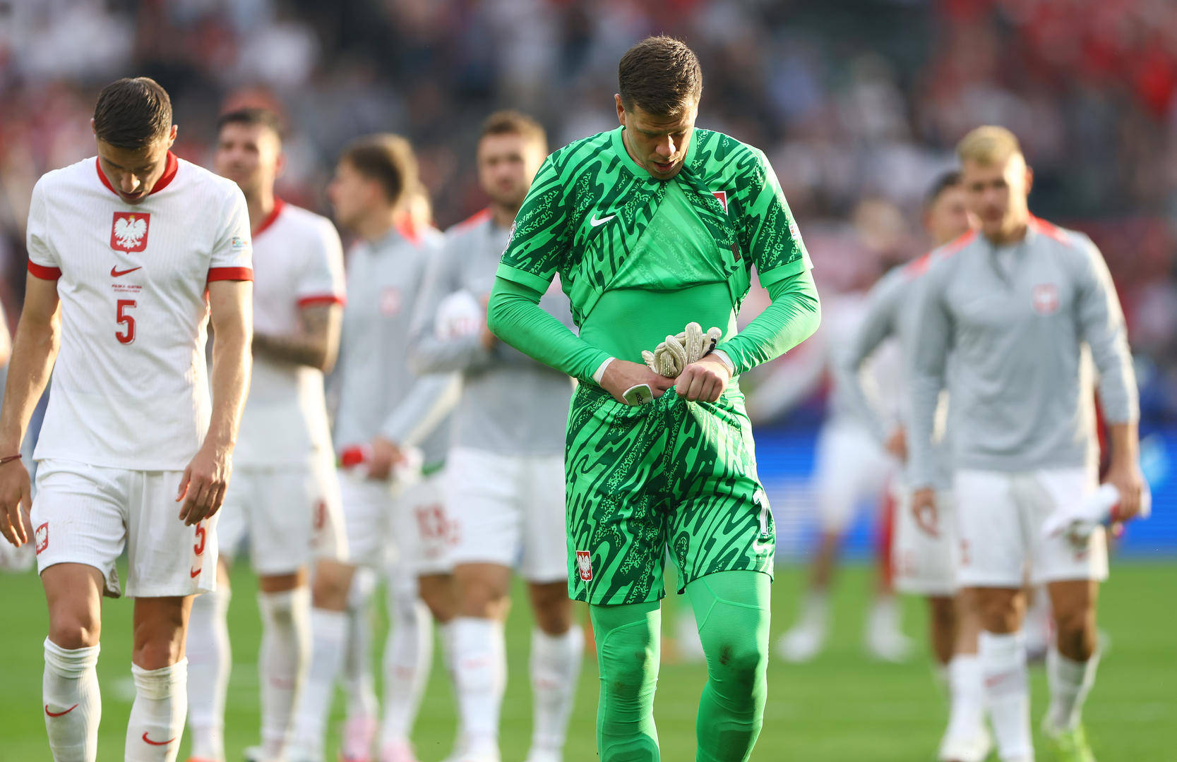 包含法国顶尖球队实力强大,让球迷心情高涨的词条 包含法国顶尖球队实力强大,让球迷心情高涨的词条