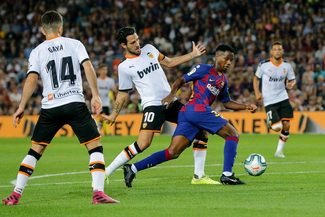 关于瓦伦西亚补时绝杀客场淘汰英超球队的信息 关于瓦伦西亚补时绝杀客场淘汰英超球队的信息