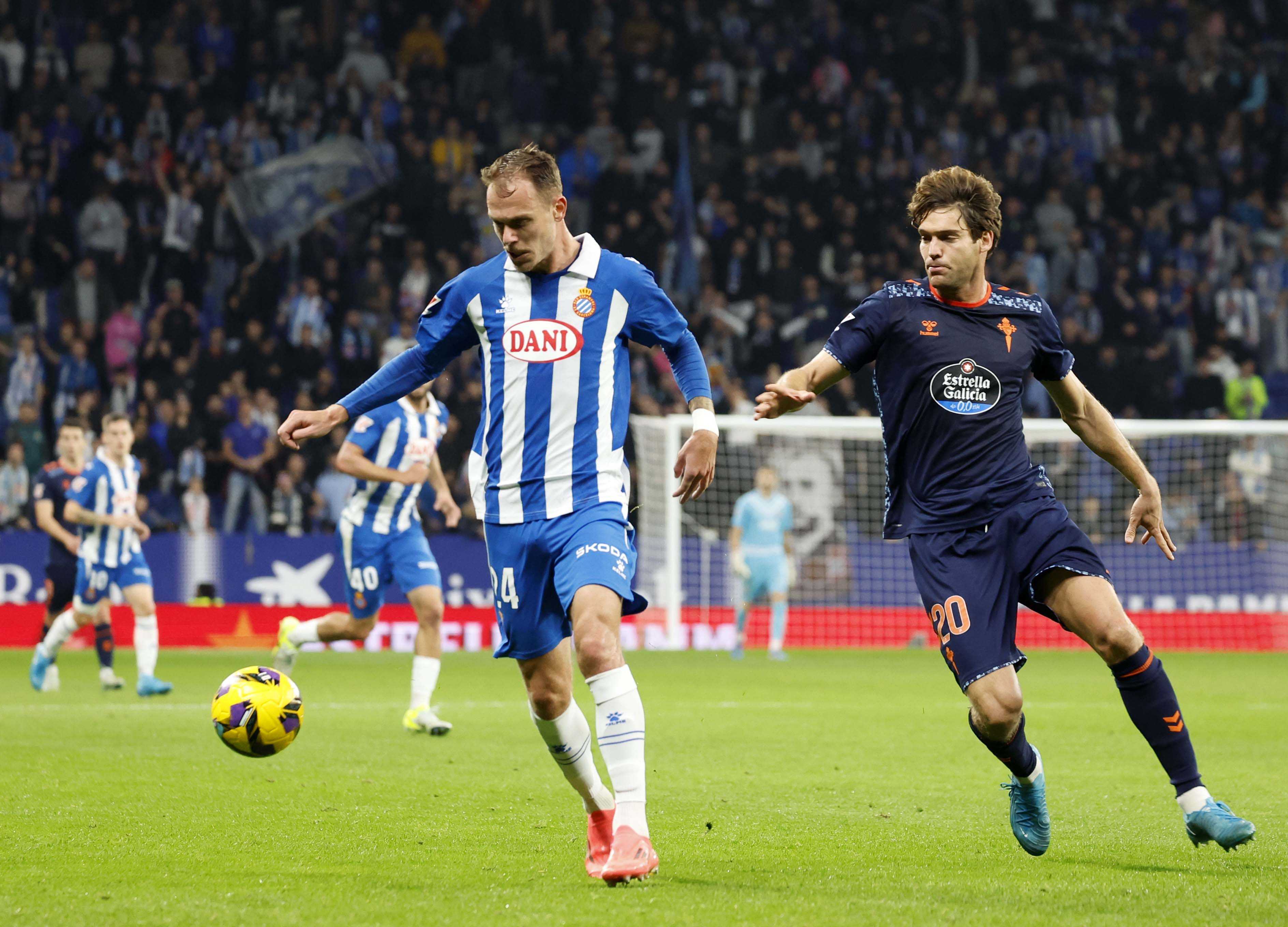 西班牙球队在点球大战中胜出,锁定半决赛席位 西班牙球队在点球大战中胜出,锁定半决赛席位