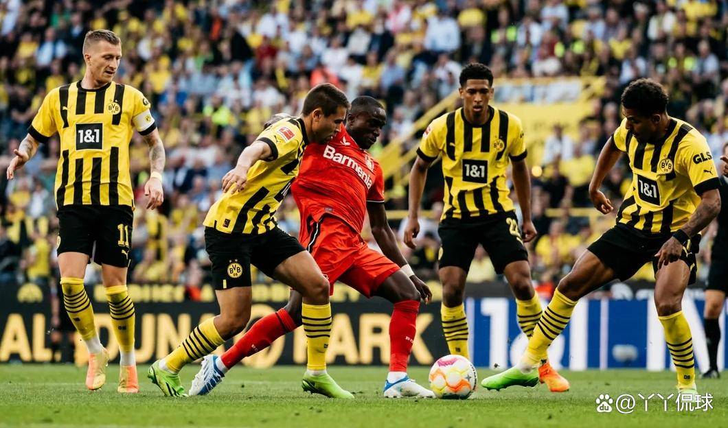 开云体育在线-多特蒙德遭遇败局，与对手艰难拉锯晋级为悬念的简单介绍