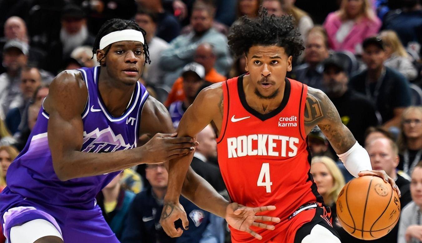 包含中东球队意气风发，十一连胜实力冠绝的词条