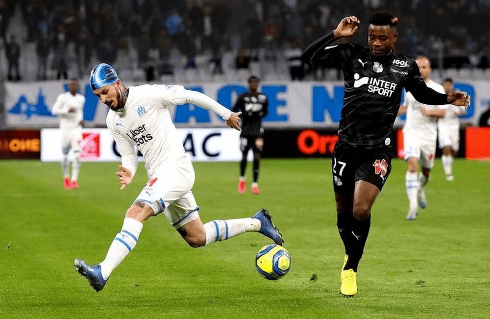 开云体育中国官网-摩纳哥客场战胜甘冈，继续领跑法甲积分榜