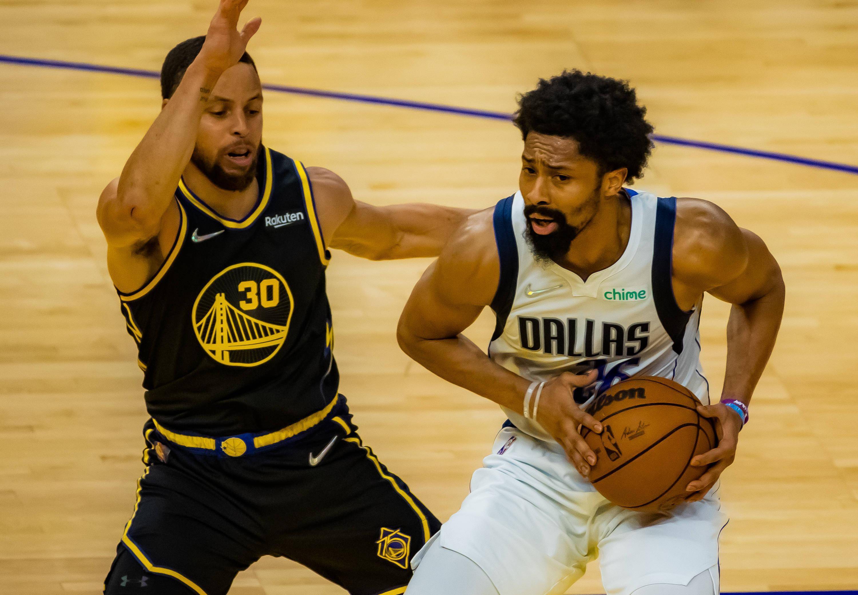 勇士胜出快船,克雷-汤普森砍下分 勇士胜出快船,克雷-汤普森砍下分