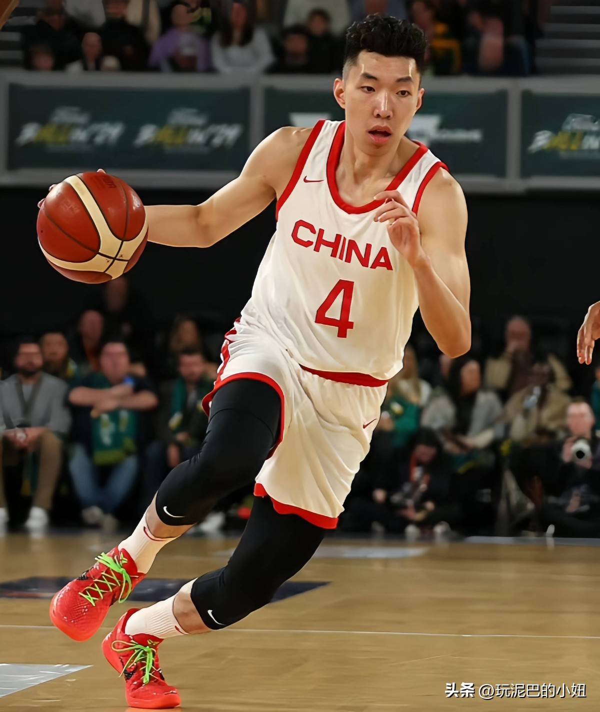 开云体育登录入口-新晋球员在比赛中展现出极高的潜力