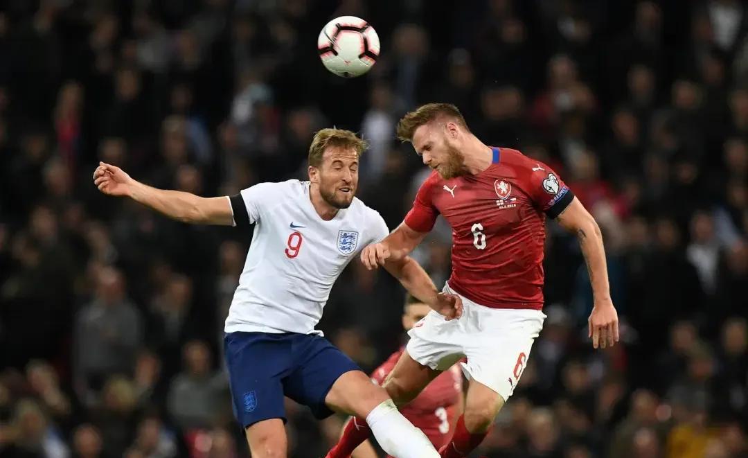 包含爱尔兰国家队备战欧洲赛事,士气高涨的词条 包含爱尔兰国家队备战欧洲赛事,士气高涨的词条