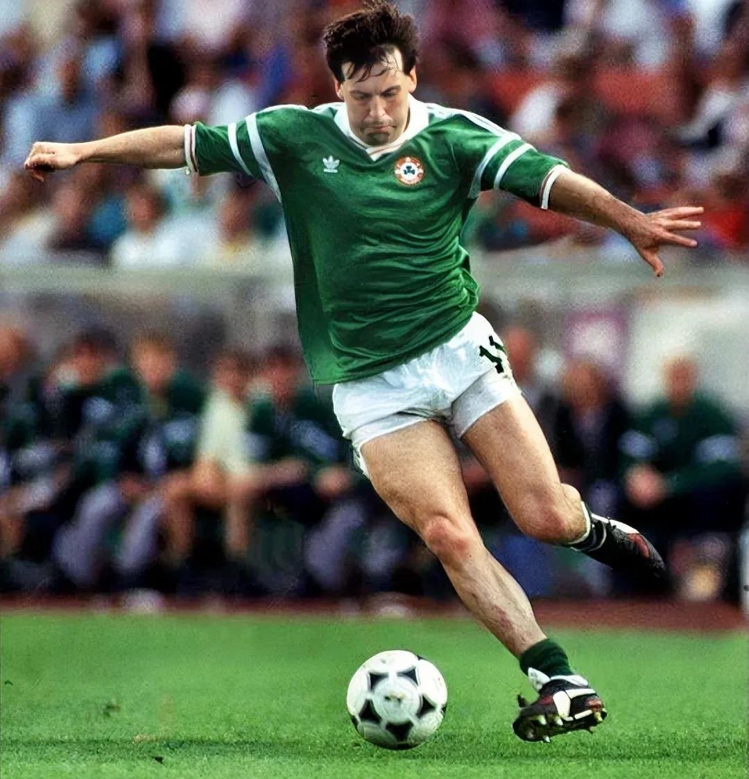 包含爱尔兰国家队备战欧洲赛事,士气高涨的词条 包含爱尔兰国家队备战欧洲赛事,士气高涨的词条