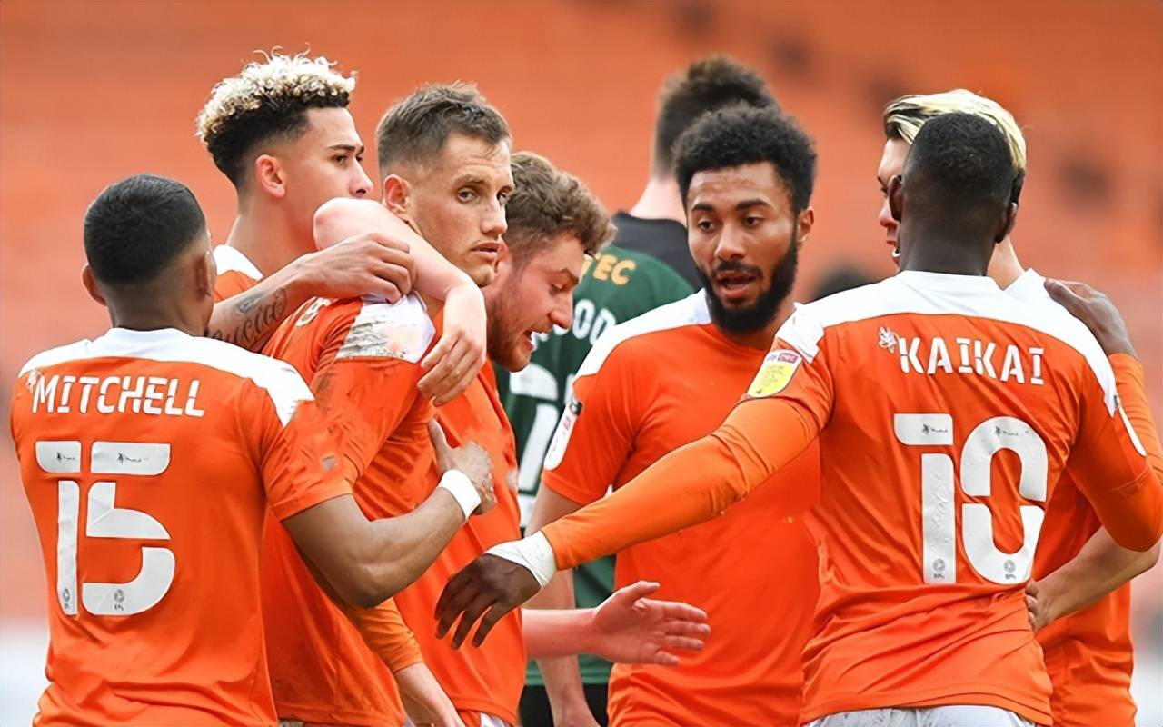 雷丁主场全取三分,球队继续保持好状态的简单介绍 雷丁主场全取三分,球队继续保持好状态的简单介绍