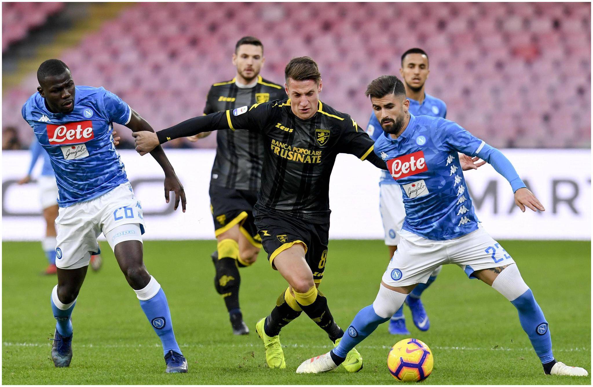 汉诺威客场不敌科隆,遭遇败仗 汉诺威客场不敌科隆,遭遇败仗