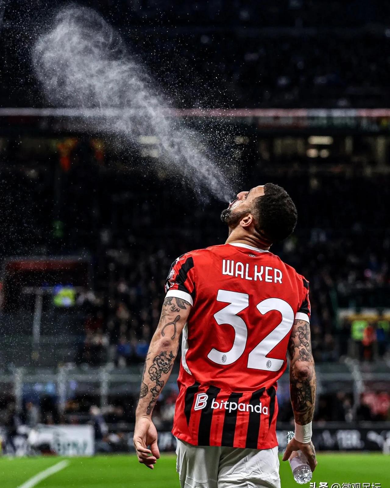 AC米兰火力全开,将对手横扫! AC米兰火力全开,将对手横扫!