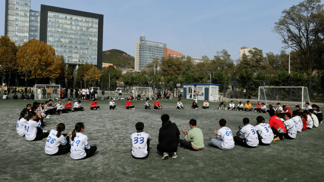 新加坡代表队员一路高歌晋级